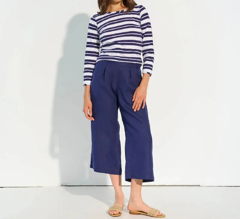 soft knit cargo pants -Cropped Wide Leg Pants In Navy